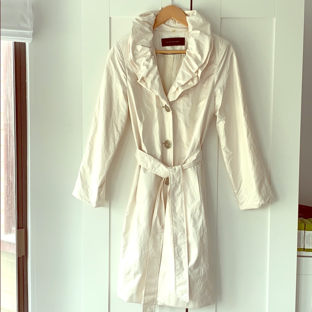 Elie Tahari white "cotton seed" belted jacket